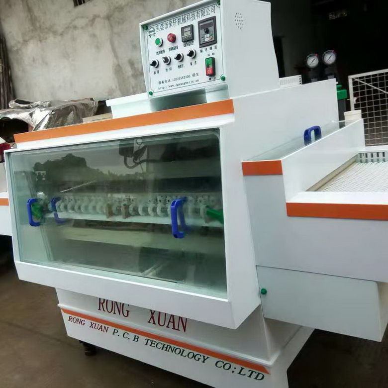 蝕刻機和光刻機有什么區(qū)別，原理有什么不一樣呢